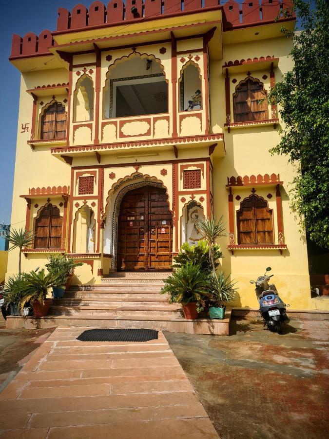 Hotel Green Haveli - A Heritage And Hill View Hotel , Pushkar Bagian luar foto