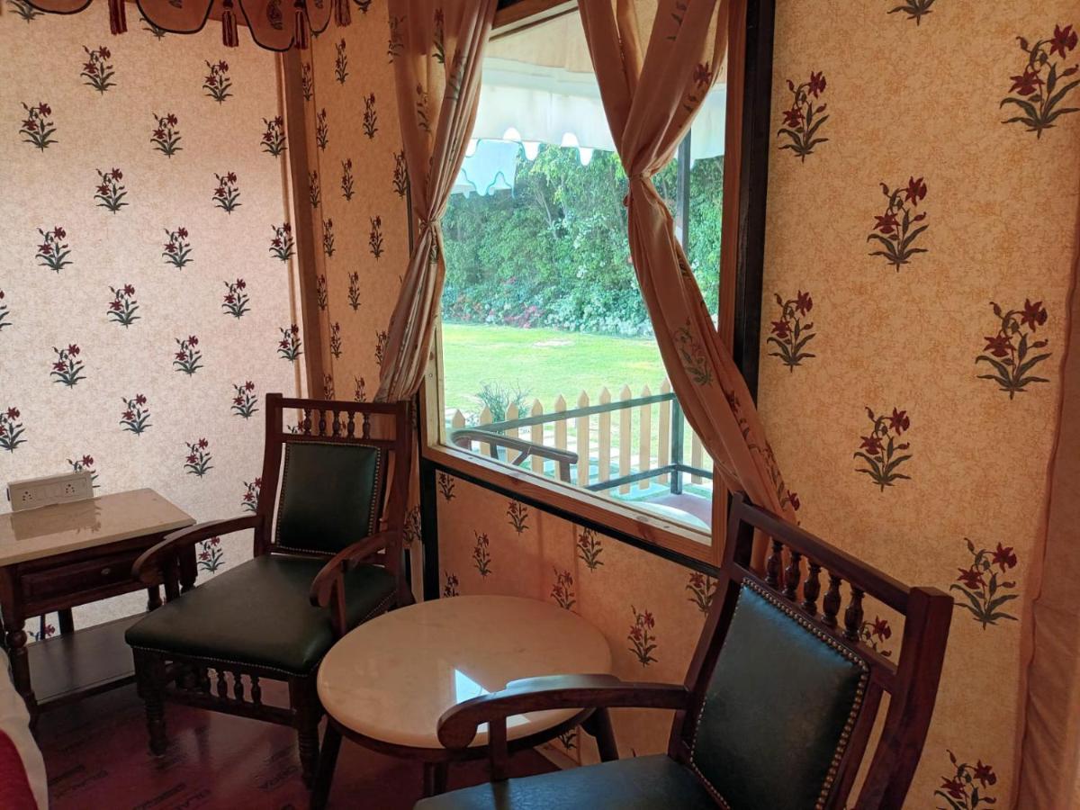 Hotel Green Haveli - A Heritage And Hill View Hotel , Pushkar Bagian luar foto