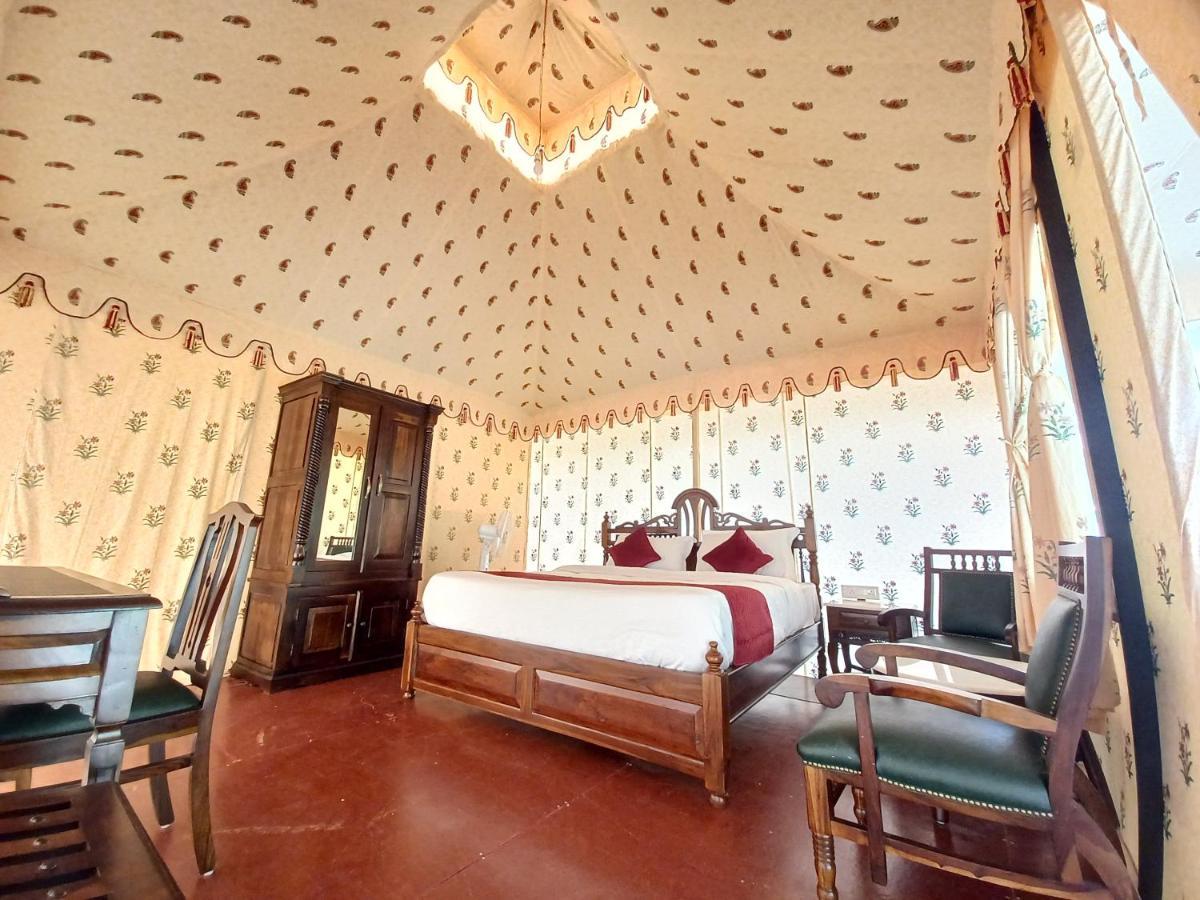 Hotel Green Haveli - A Heritage And Hill View Hotel , Pushkar Bagian luar foto